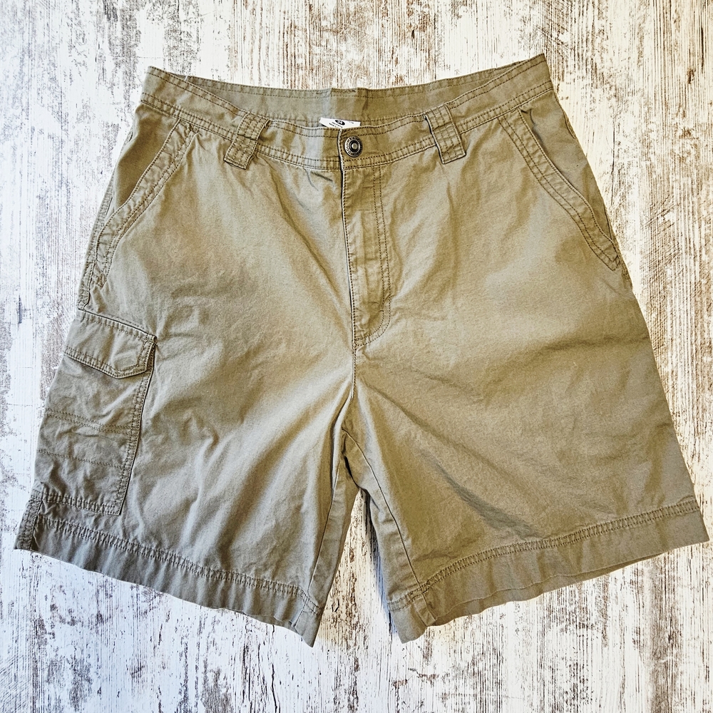 Columbia Mens Cargo Shorts Khaki Tan Size 34 100% Cotton Hiking Outdoor Utility